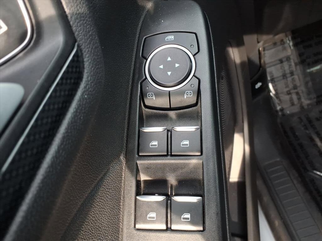 2023 FORD ESCAPE - Image 17