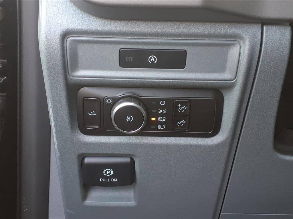 2025 FORD F-150 - Image 17