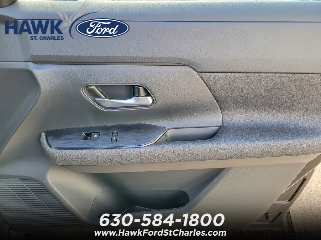 2025 NISSAN KICKS MPV - Image 20