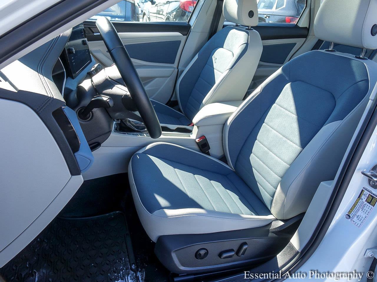 2025 VOLKSWAGEN JETTA - Image 8