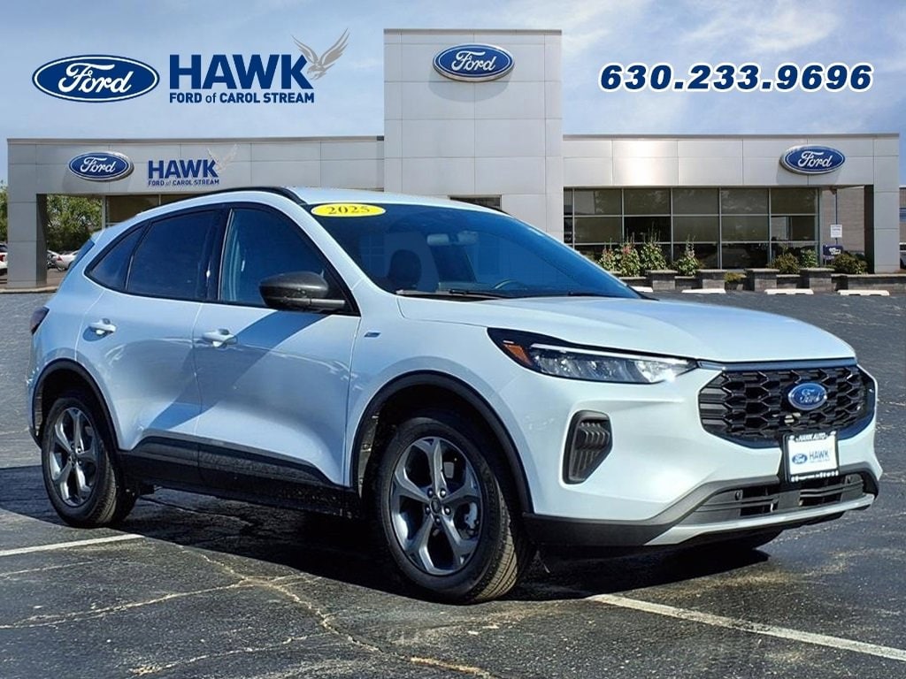 2025 Ford Escape ST-Line's photo