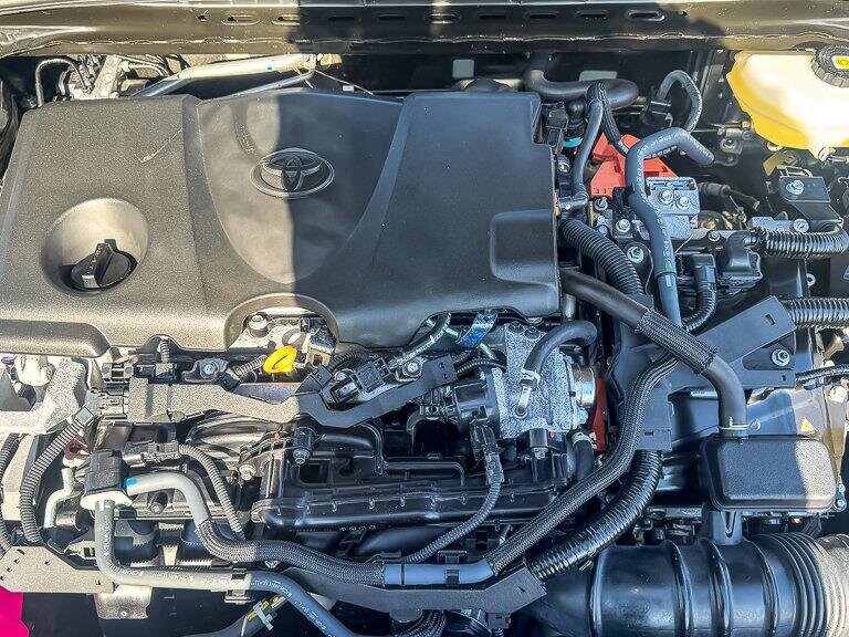 2025 TOYOTA CAMRY - Image 20