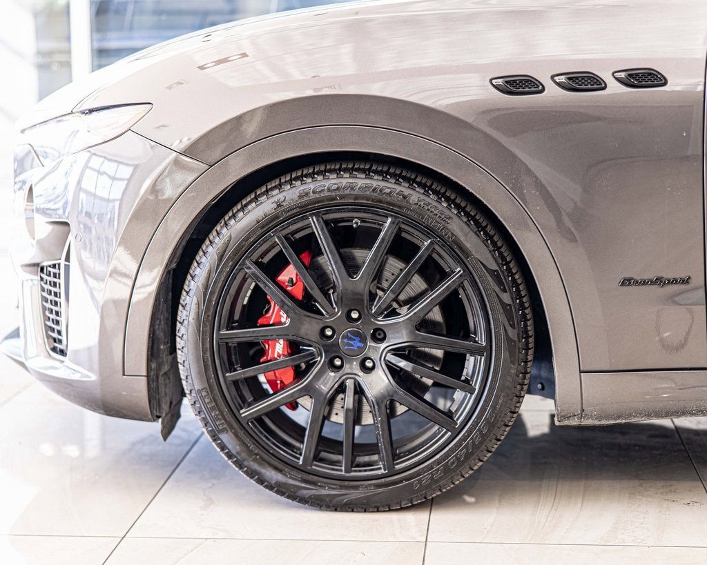 2019 MASERATI LEVANTE - Image 8