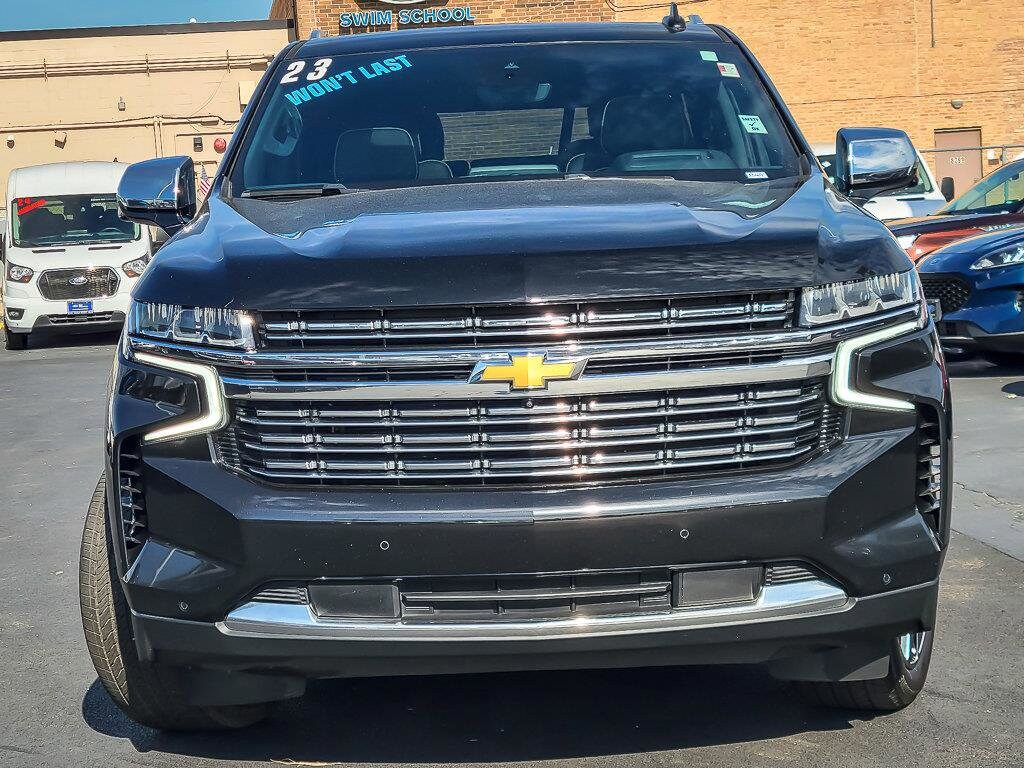 2023 Chevrolet Tahoe Premier photo 3