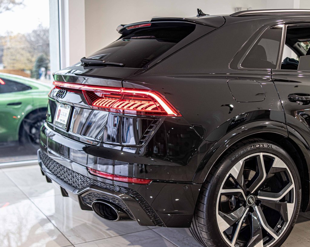 2022 AUDI RS Q8 - Image 13