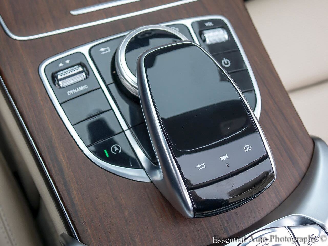 2021 MERCEDES-BENZ C-CLASS - Image 17