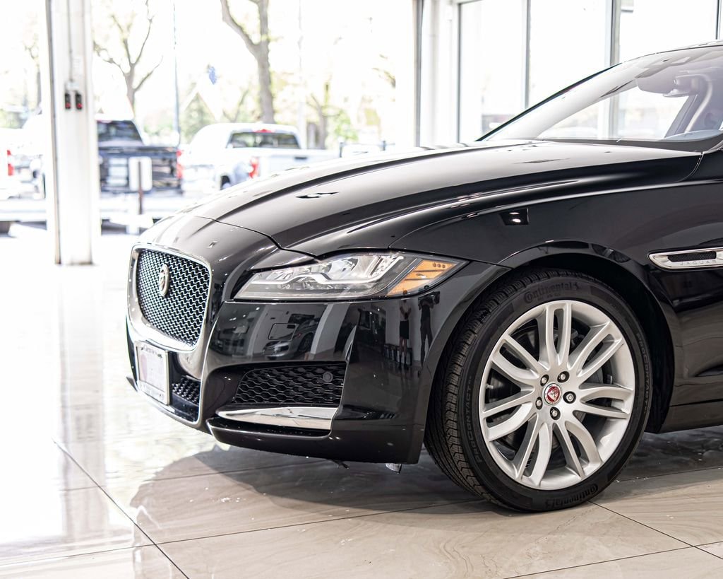 Used 2017 Jaguar XF 35t Prestige 35t Prestige AWD