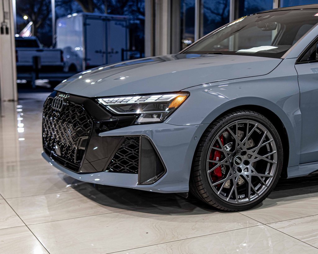 2025 Audi RS 3 Base photo 4