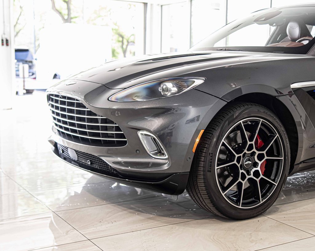 2021 Aston Martin DBX AM8 photo 3