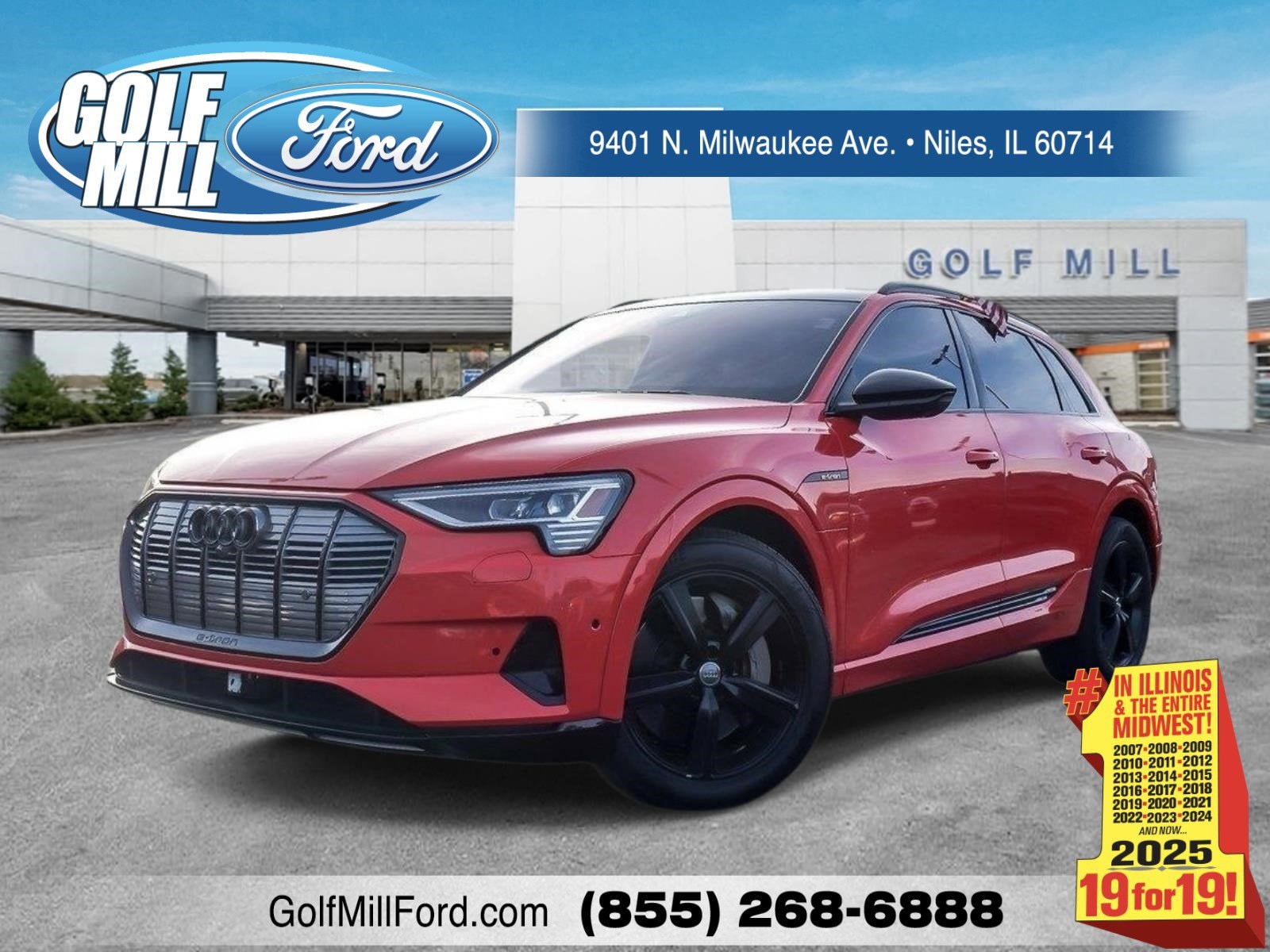 2019 Audi e-tron Premium Plus's photo