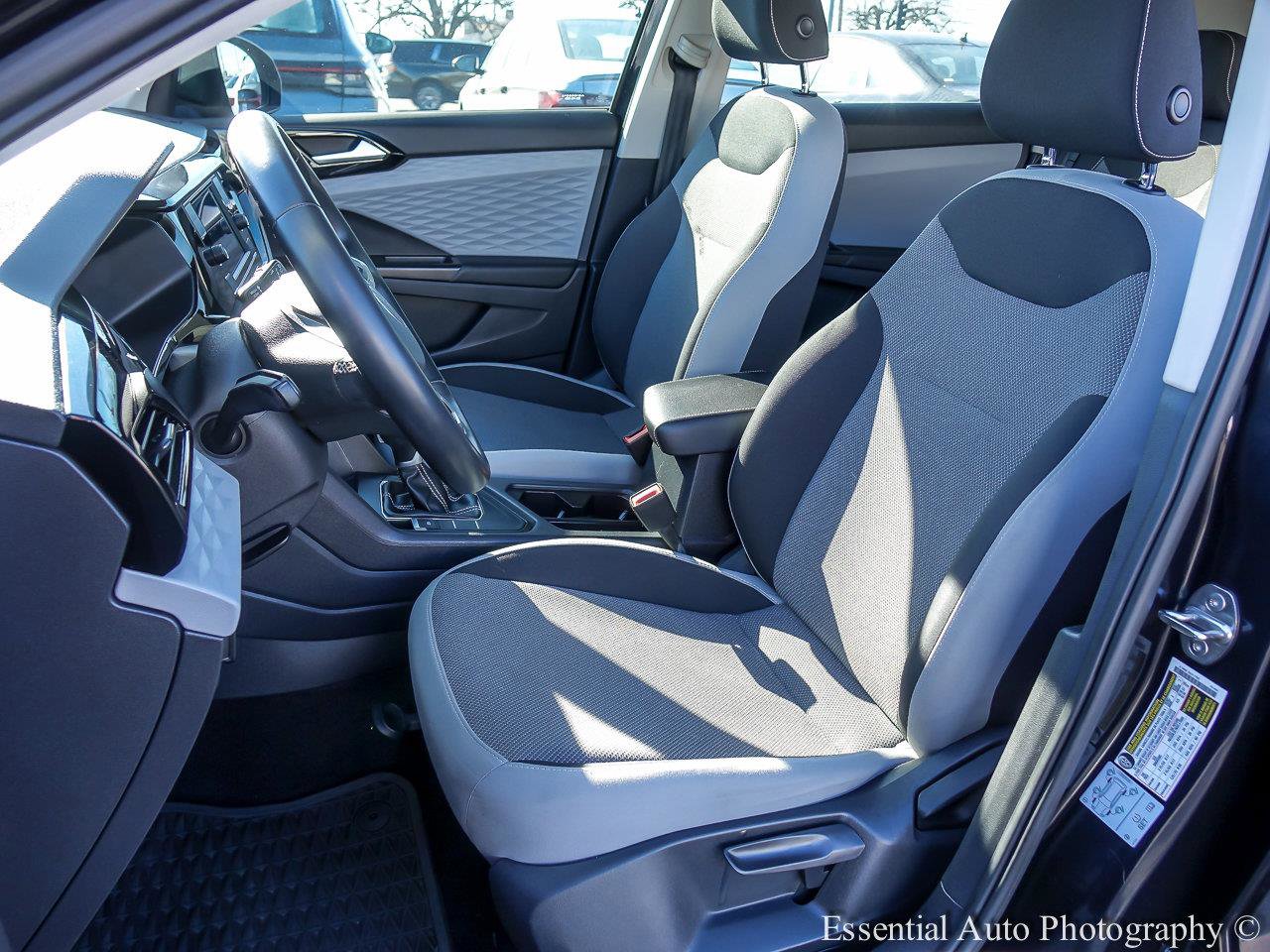 2022 VOLKSWAGEN TAOS - Image 8