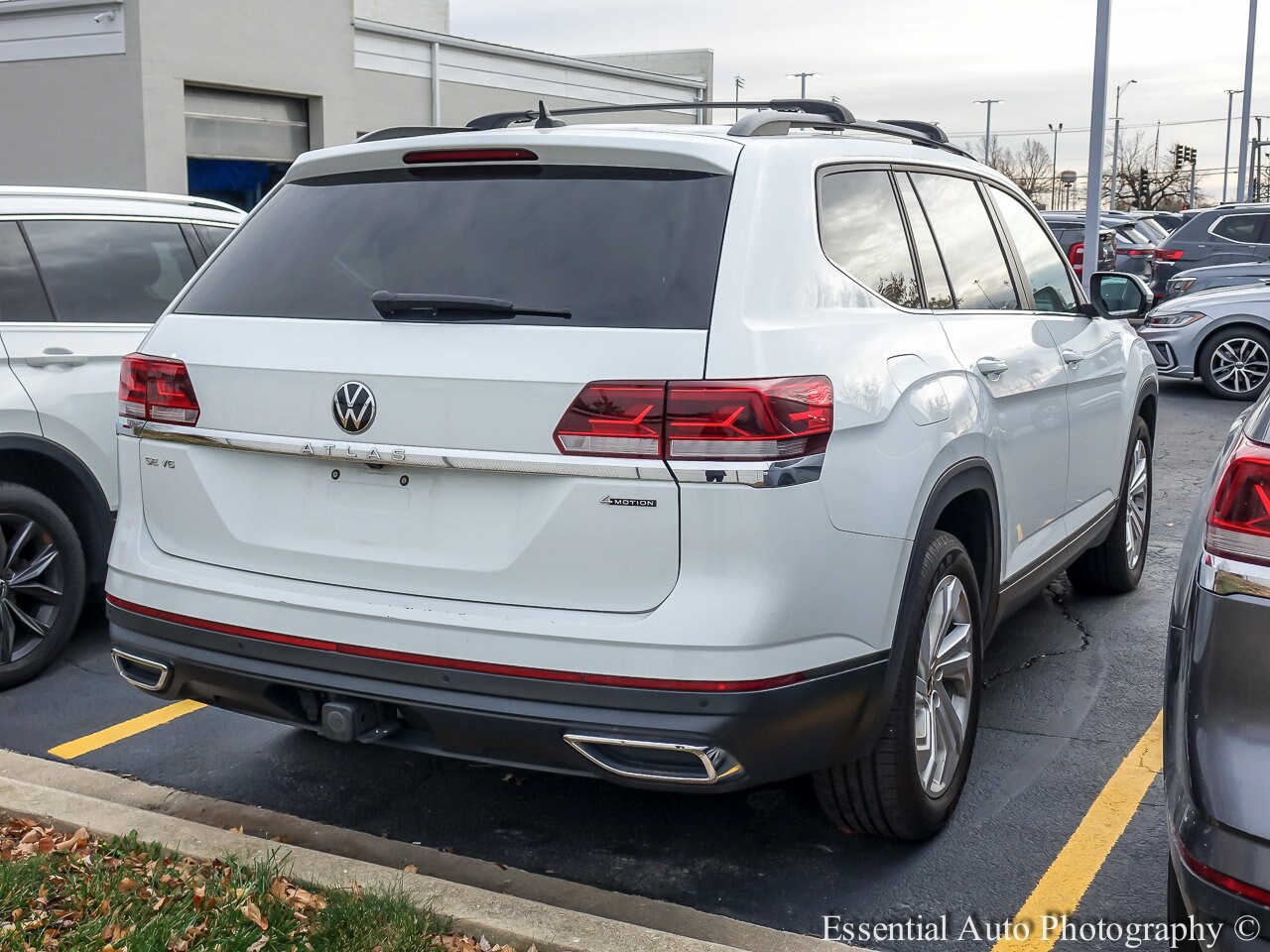 2023 Volkswagen Atlas V6 SE Technology photo 3