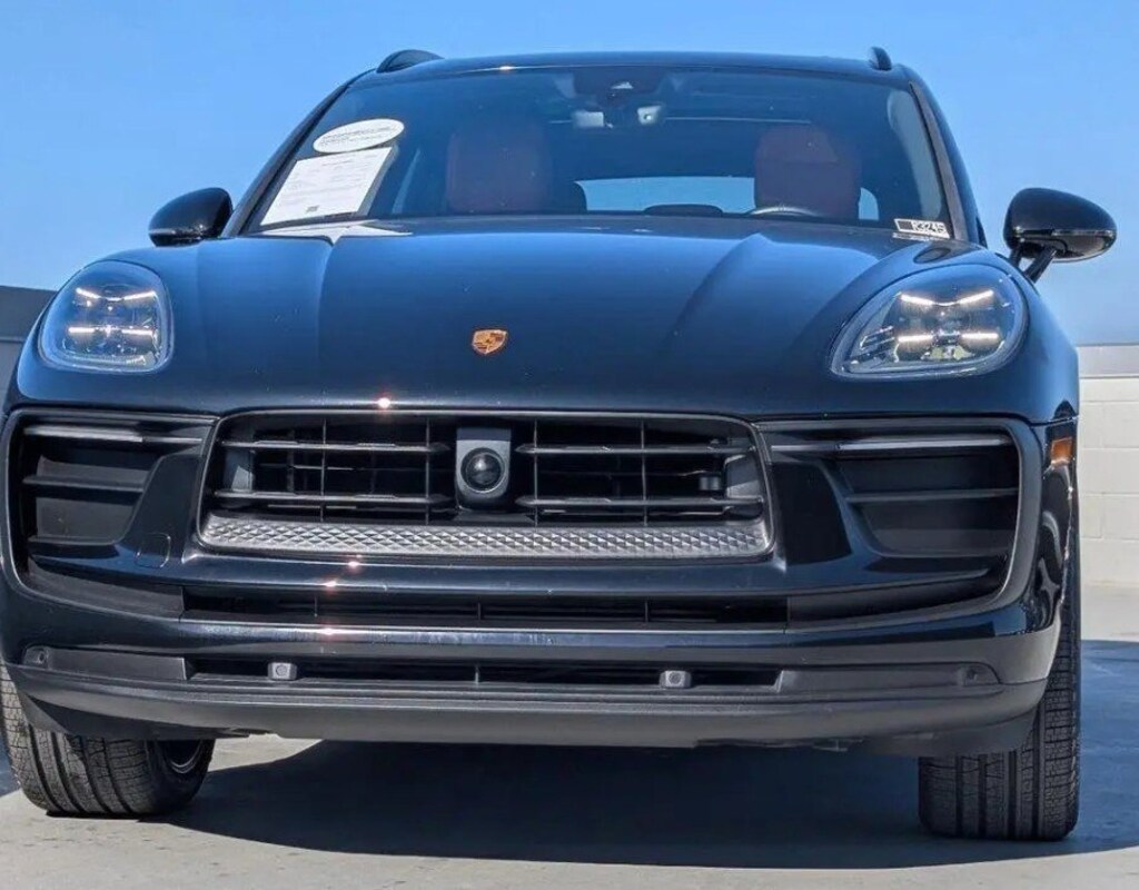 Used 2023 Porsche Macan T T AWD