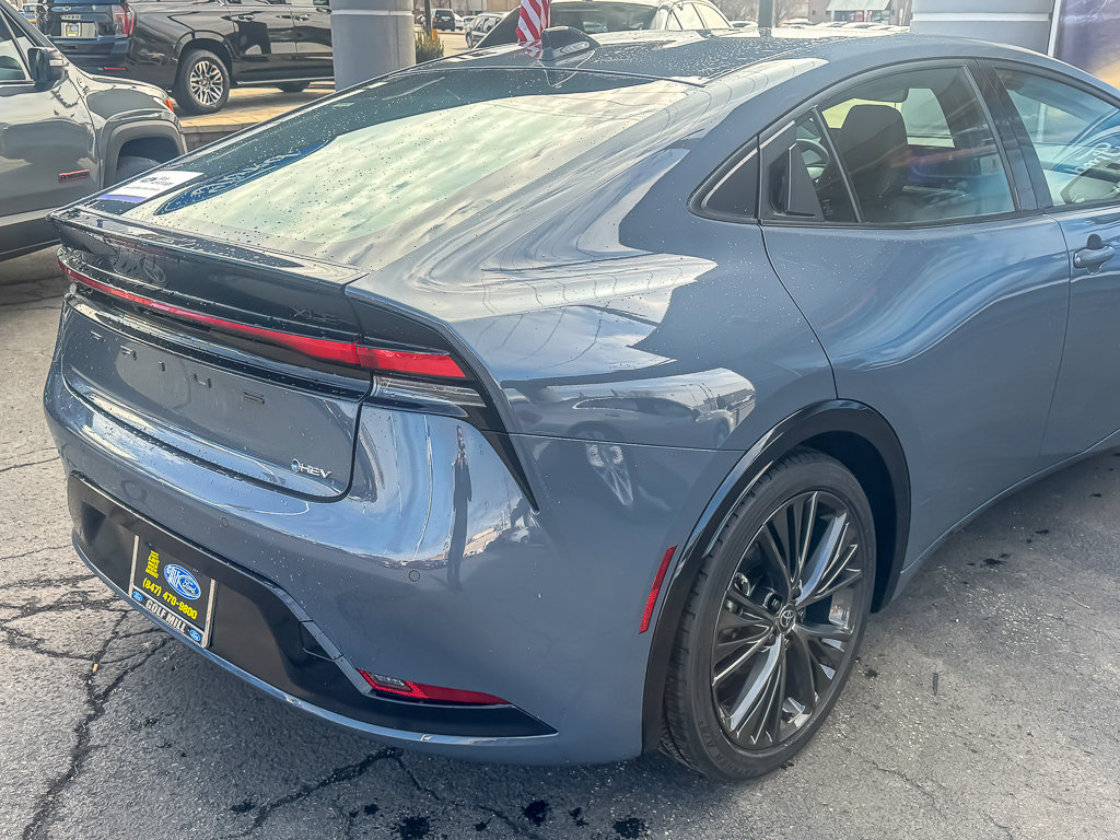 2025 TOYOTA PRIUS - Image 6