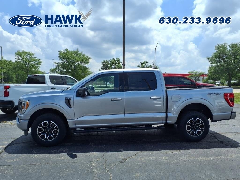 2023 Ford F-150 XLT photo 2