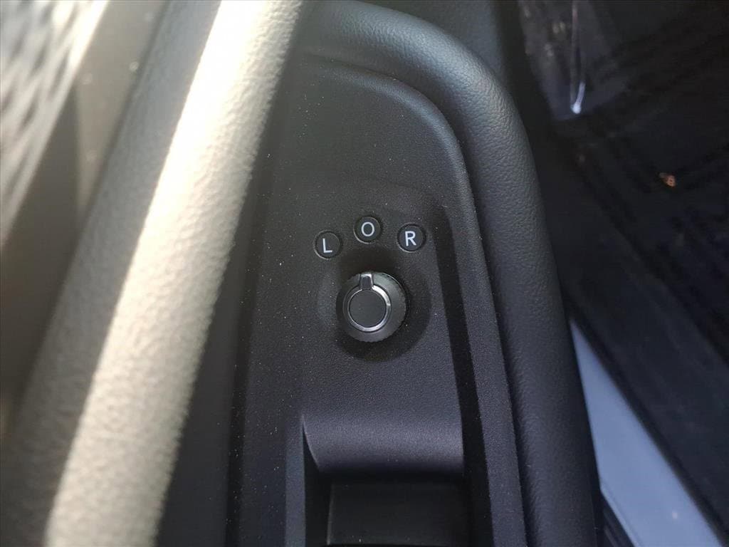 2025 JEEP GRAND CHEROKEE L - Image 19