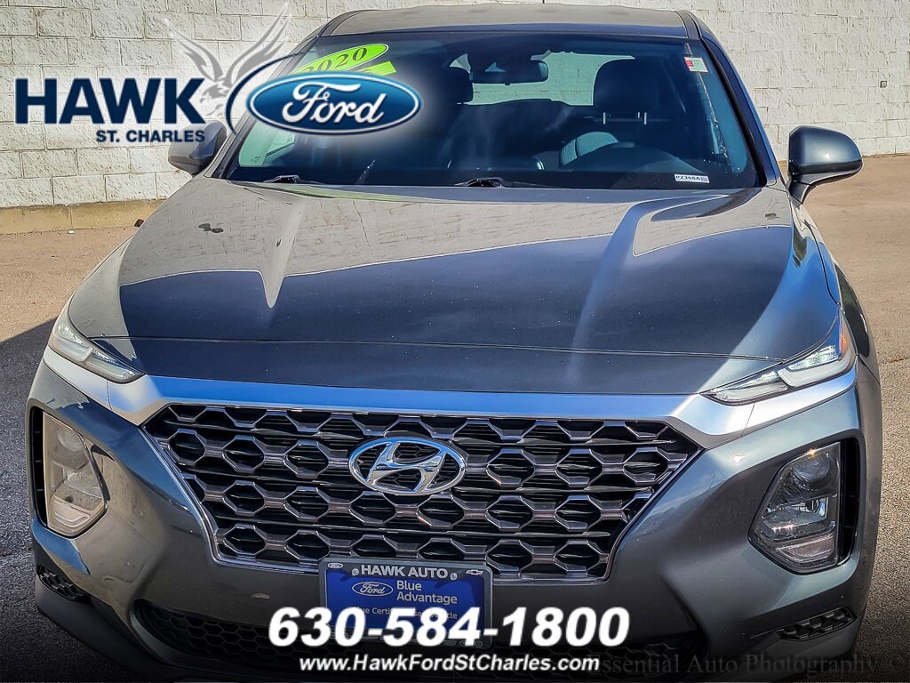 2020 Hyundai Santa Fe SE photo 4