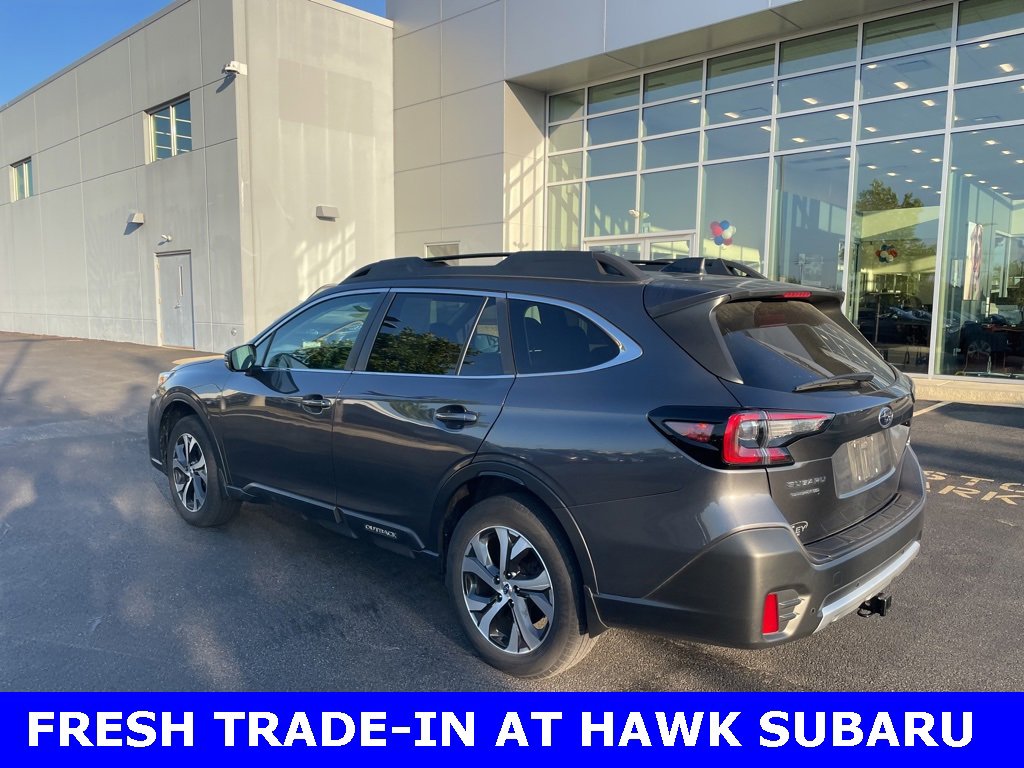 2020 Subaru Outback Limited photo 3