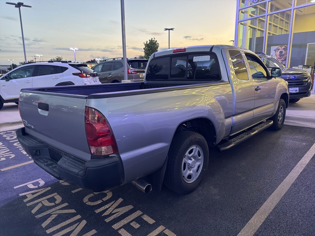 2015 Toyota Tacoma Base photo 3