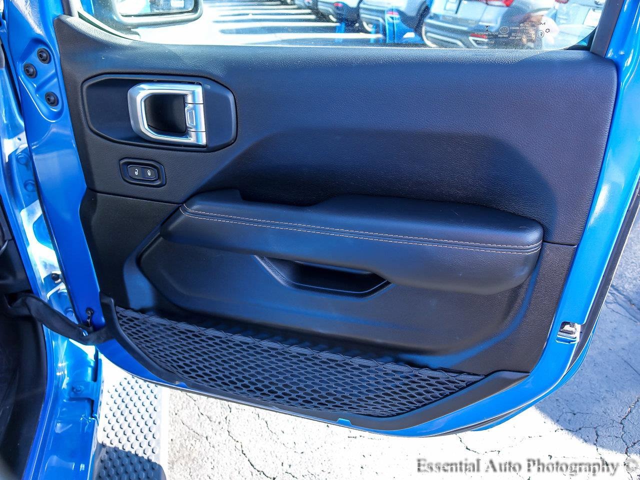 2022 JEEP WRANGLER - Image 24