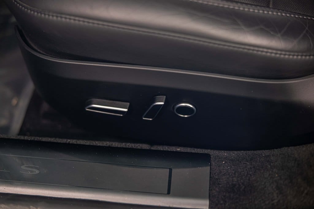 2021 TESLA MODEL S - Image 19