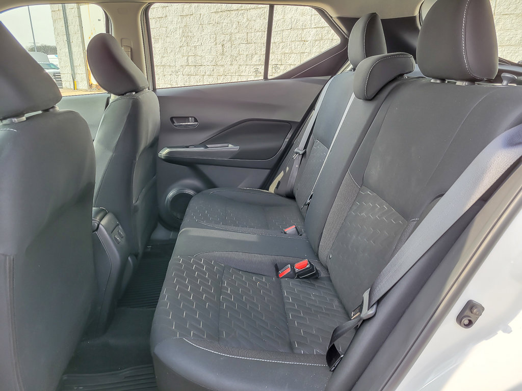 2024 NISSAN KICKS - Image 9