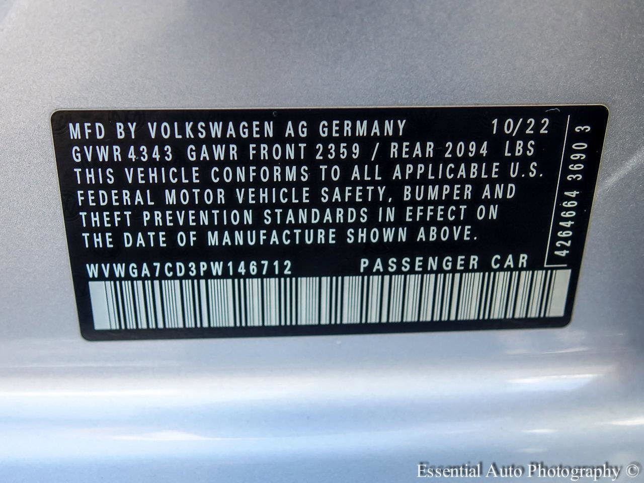 2023 VOLKSWAGEN GOLF GTI - Image 23