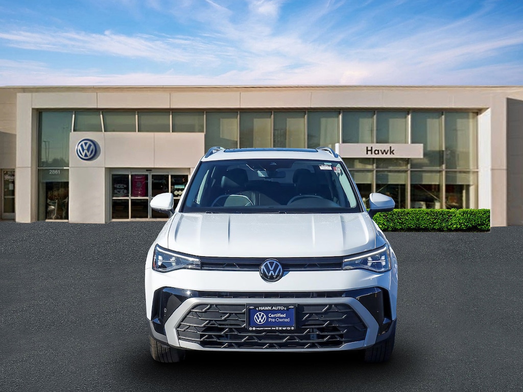 Certified 2025 Volkswagen Taos SE SE 4MOTION