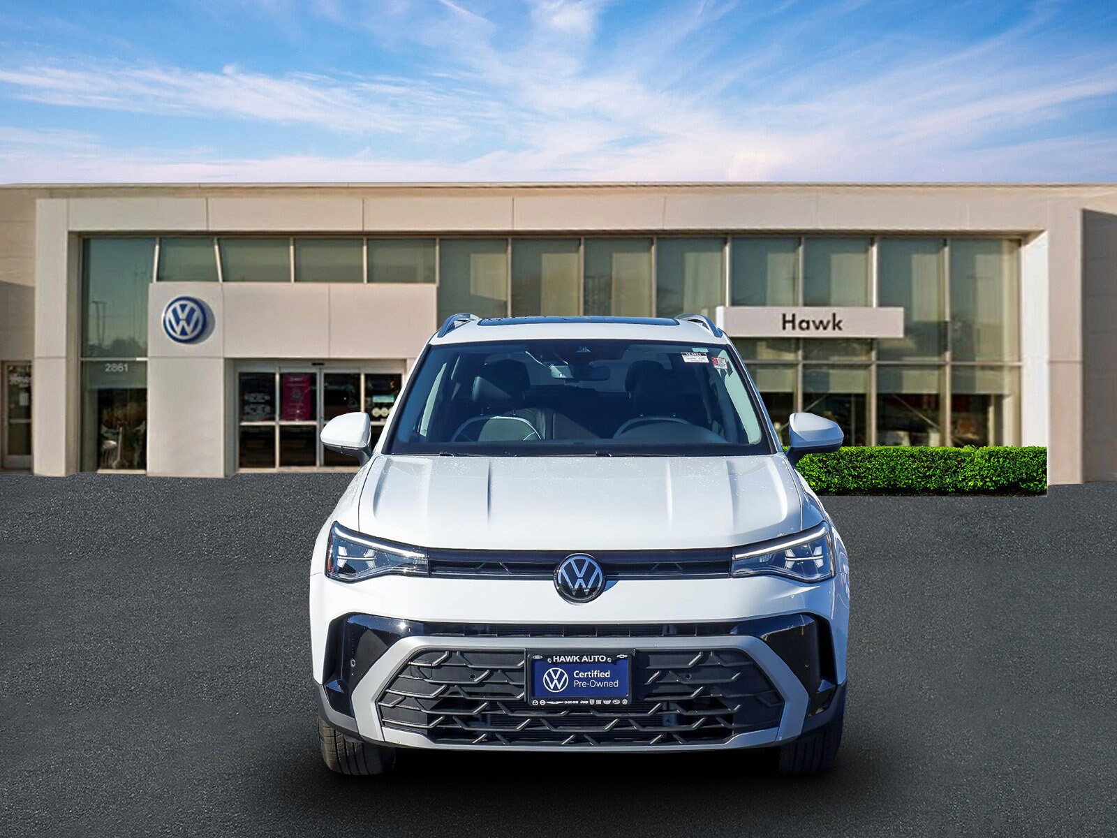 2025 Volkswagen Taos SE photo 2