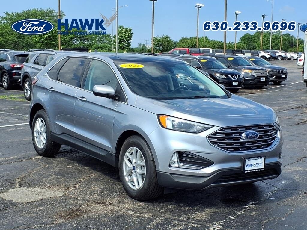 2022 Ford Edge SEL photo 4