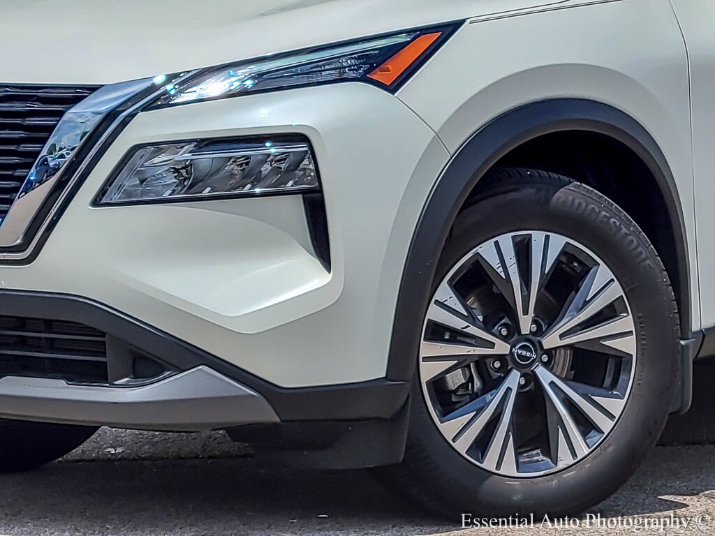 2023 NISSAN ROGUE - Image 3