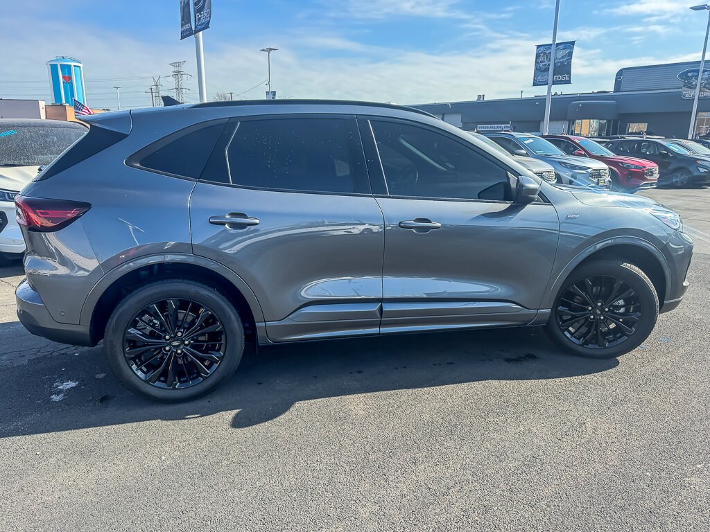 2024 FORD ESCAPE - Image 9