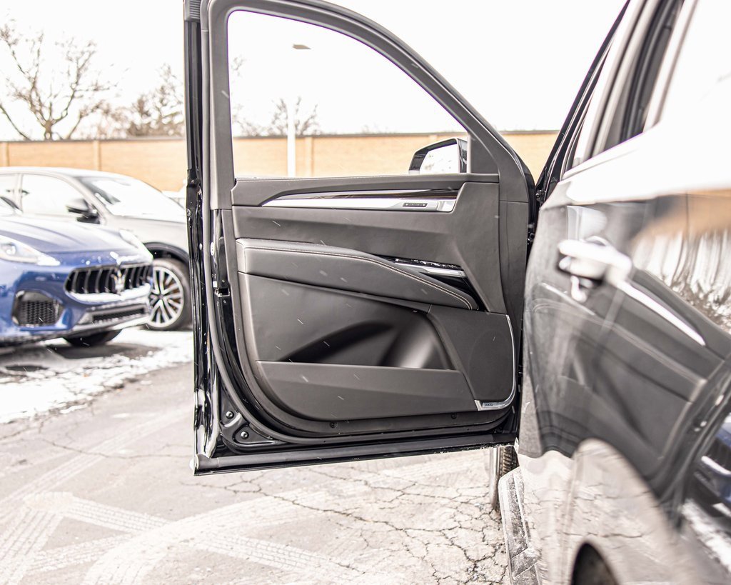 2025 CADILLAC ESCALADE - Image 32