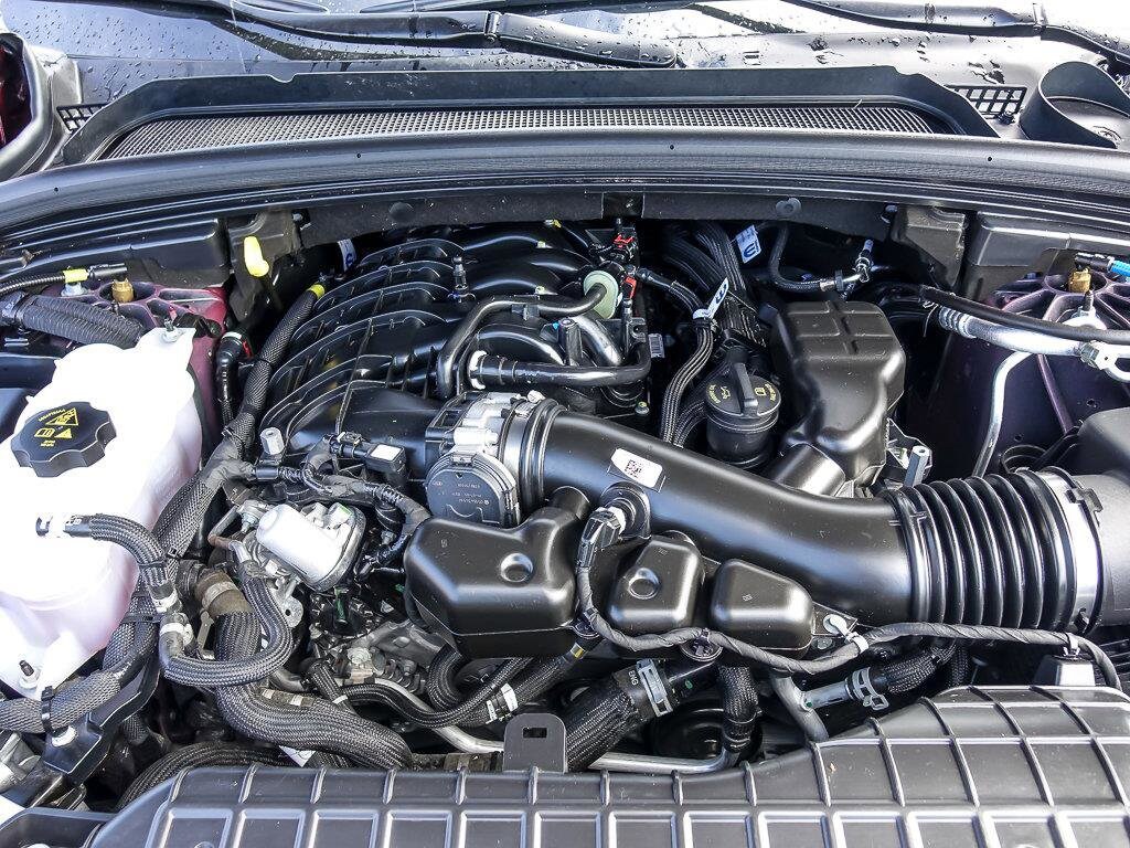 2025 JEEP GRAND CHEROKEE - Image 32