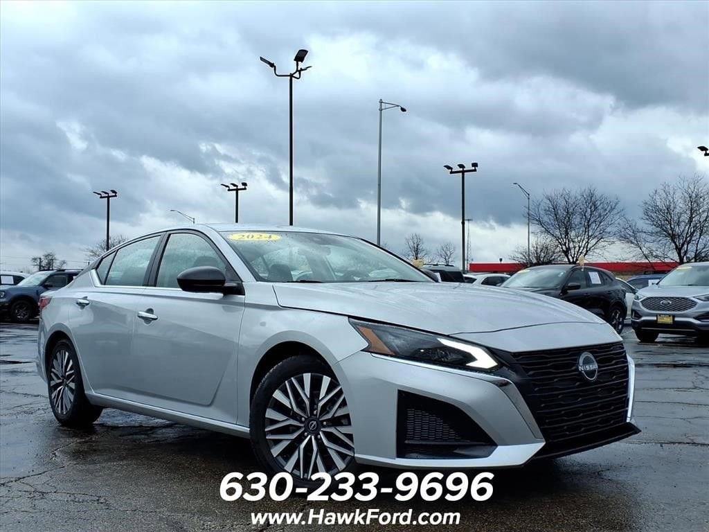 2024 Nissan Altima SV