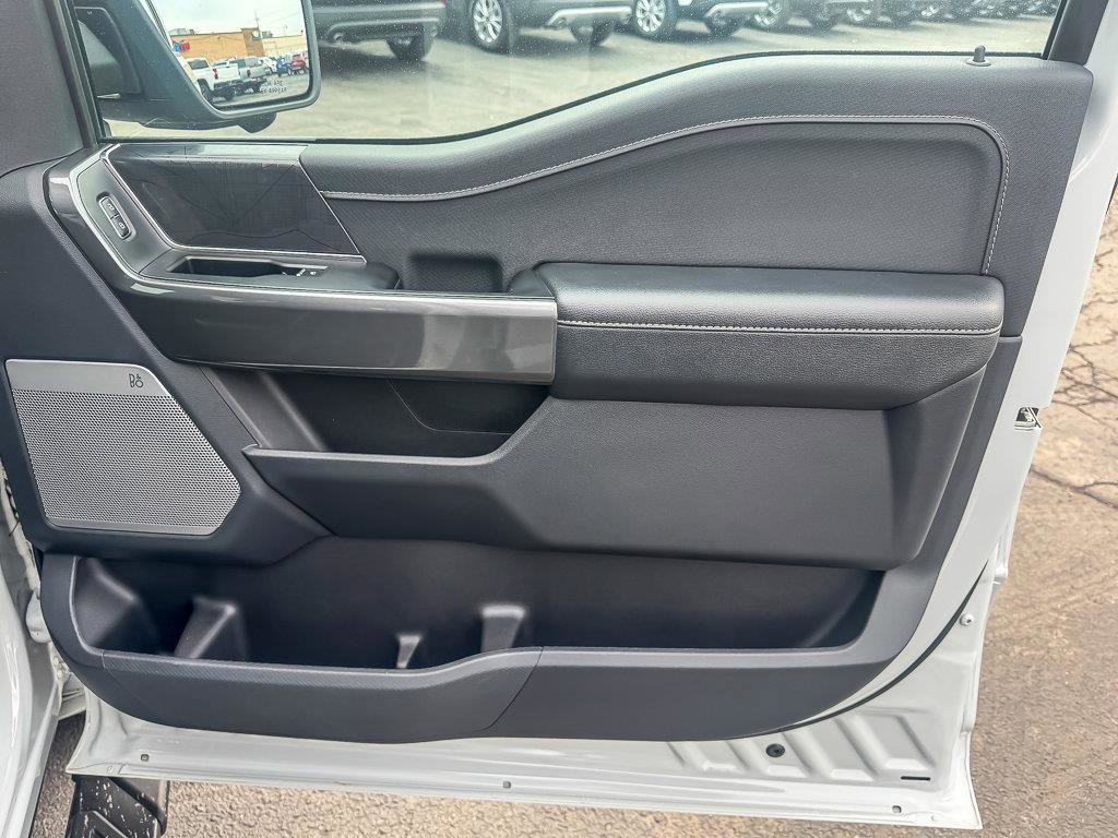 2023 FORD F-150 - Image 32