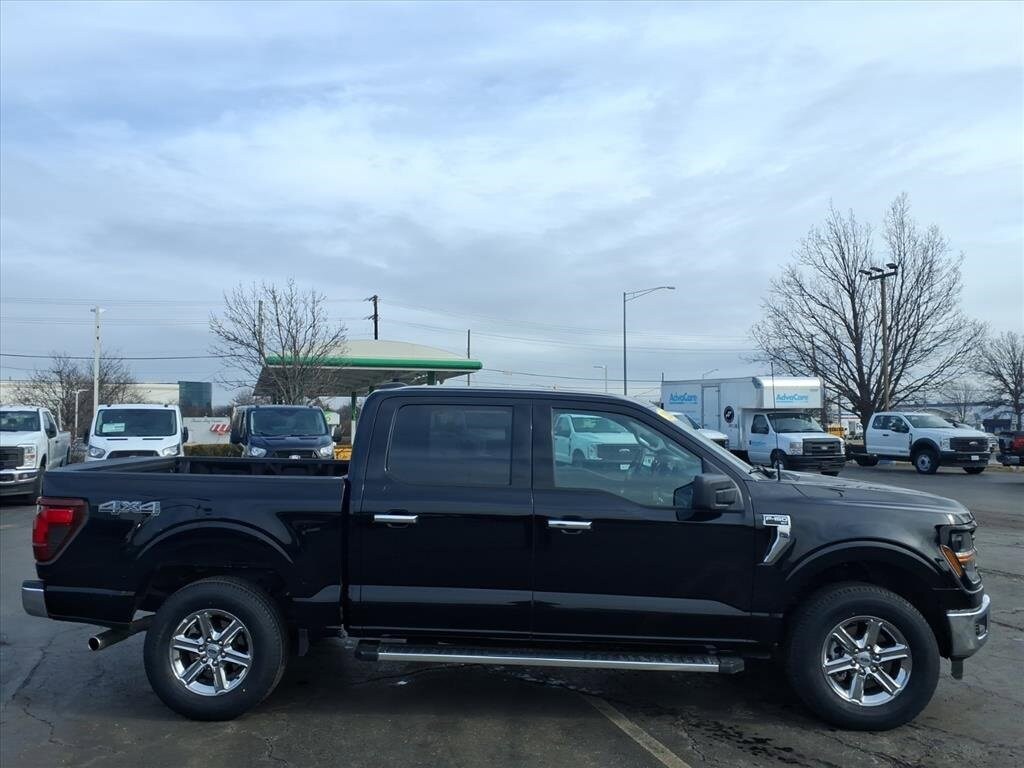 2025 FORD F-150 - Image 8