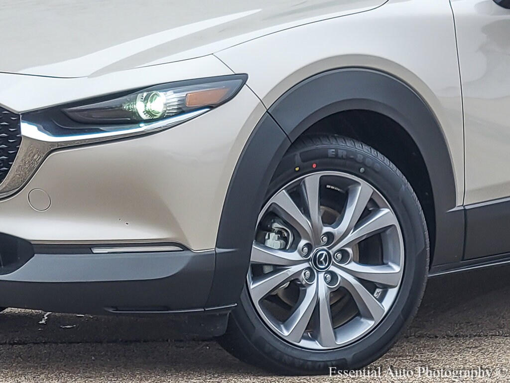 2024 Mazda CX-30 2.5 S Preferred photo 3