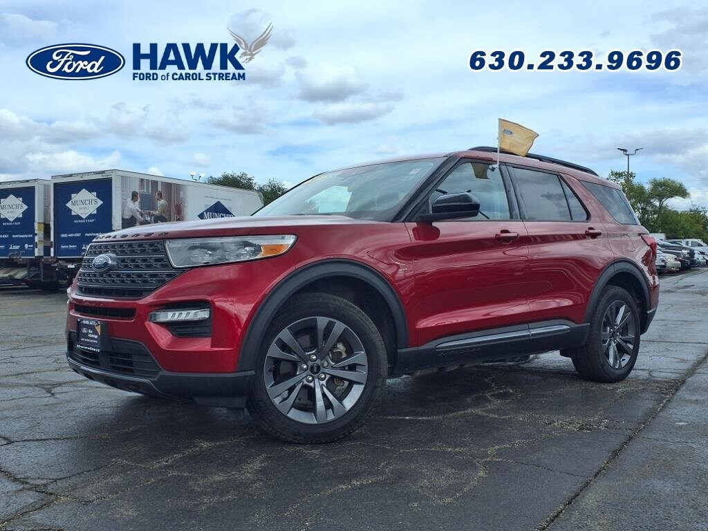 2023 Ford Explorer XLT photo 2