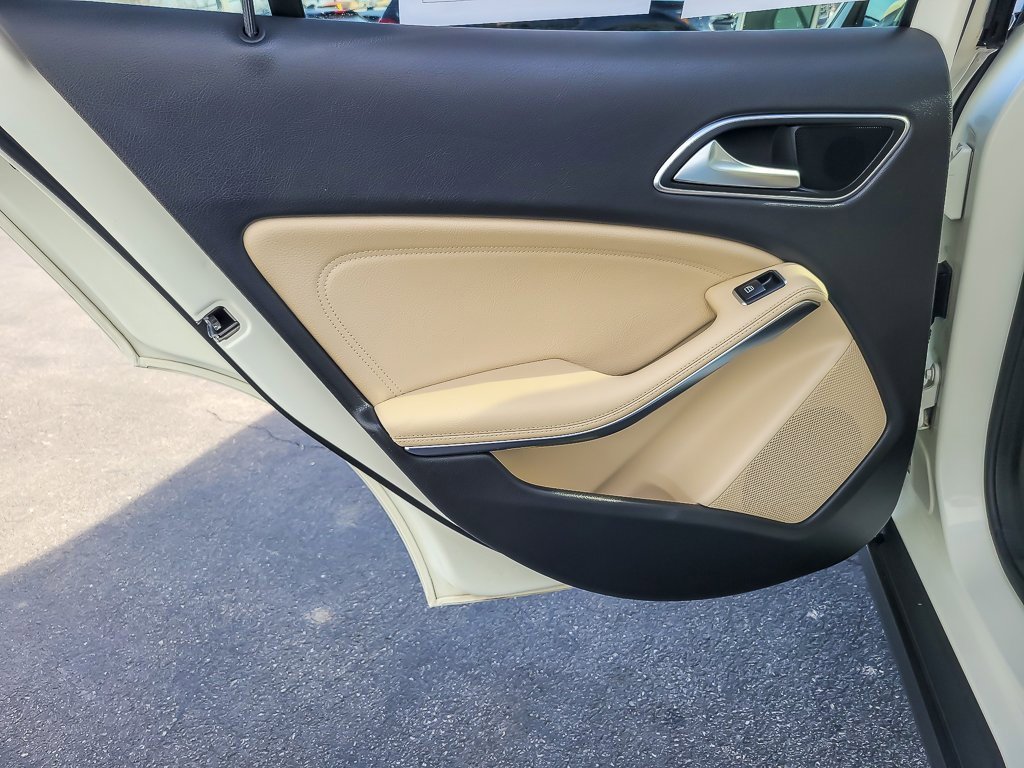 2018 MERCEDES-BENZ GLA-CLASS - Image 16