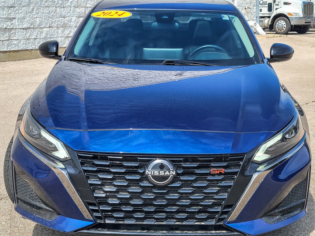 Used 2024 Nissan Altima 2.5 SR Sedan