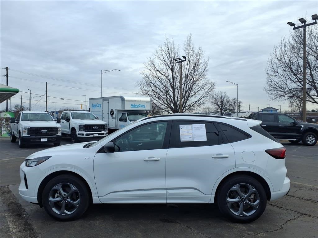 2023 FORD ESCAPE - Image 4