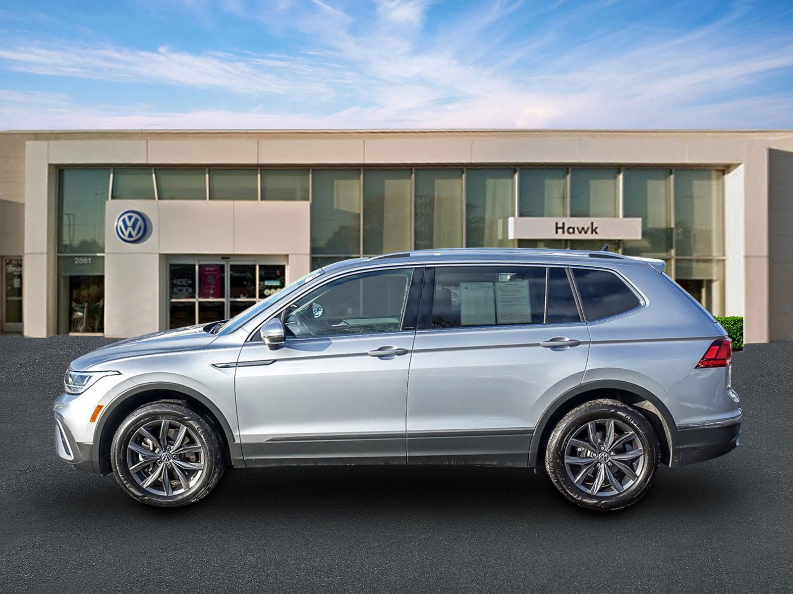 2024 VOLKSWAGEN TIGUAN - Image 4