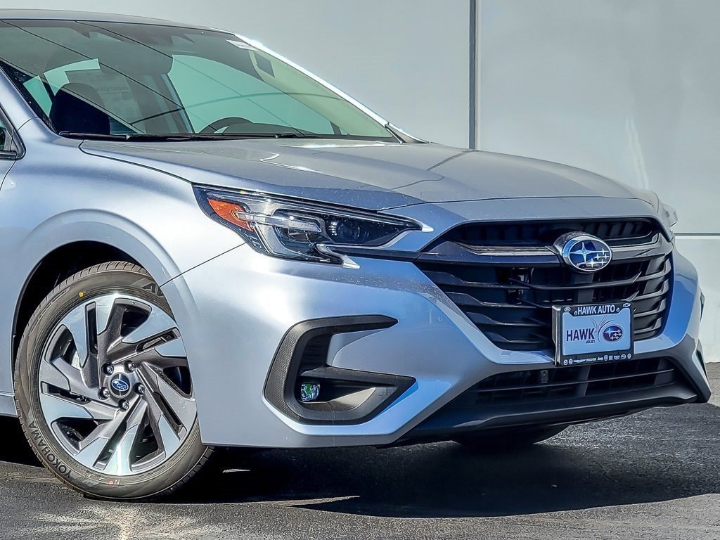 2025 SUBARU LEGACY - Image 2