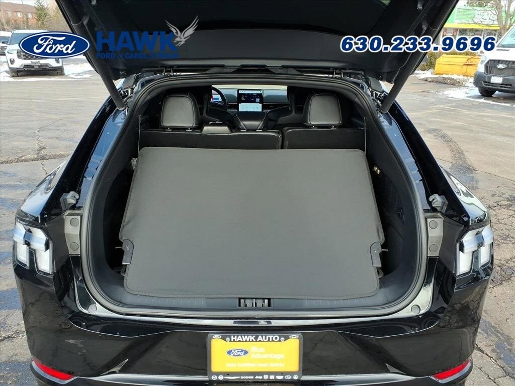 2023 FORD MUSTANG MACH-E - Image 31