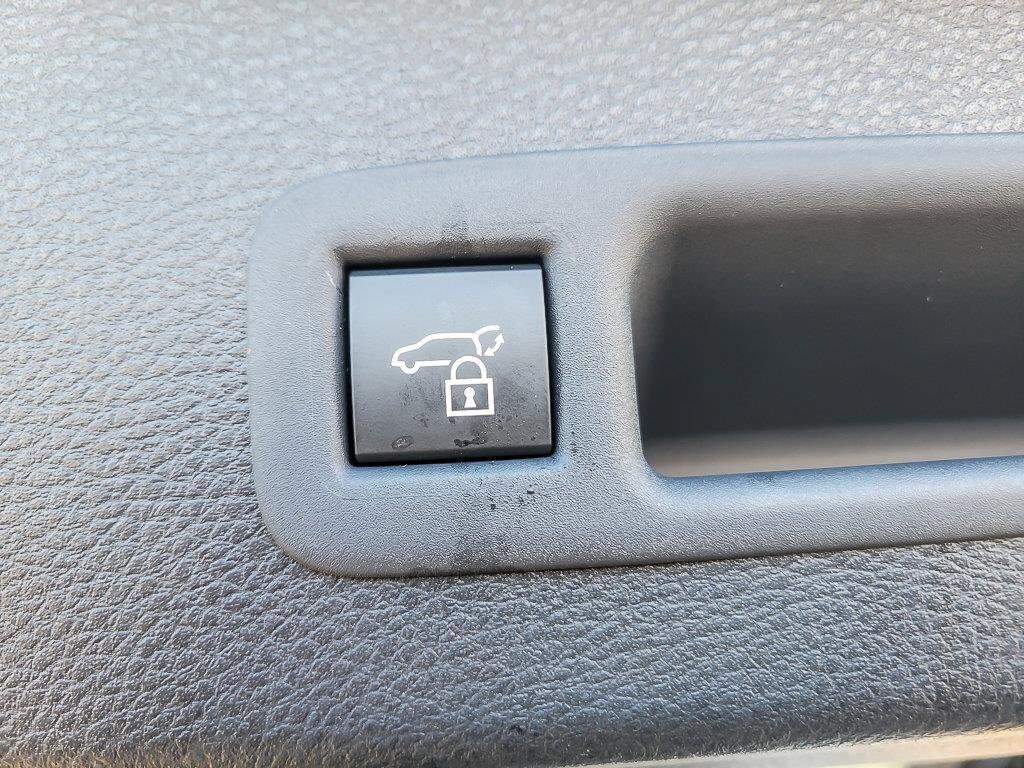 2025 TOYOTA SIENNA - Image 28