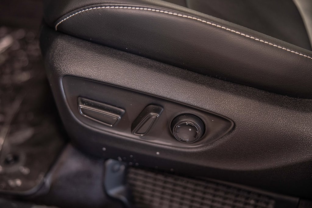 2025 TOYOTA SIENNA - Image 23