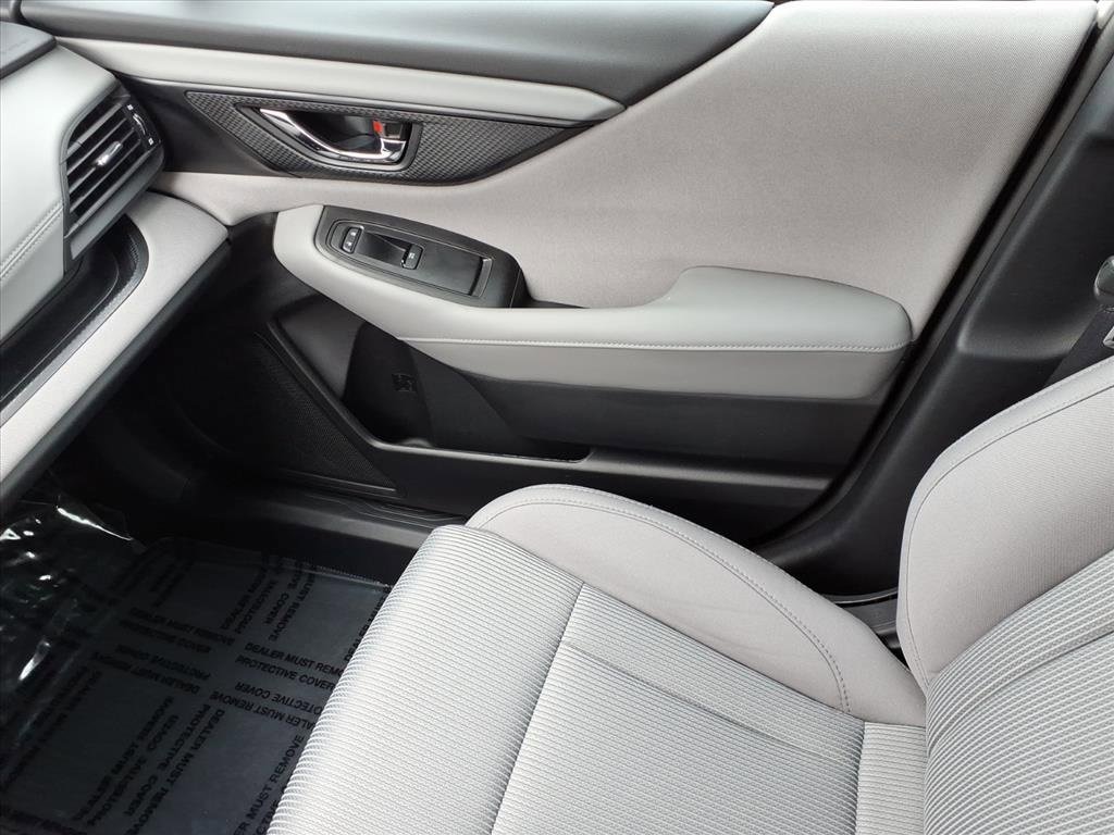 2025 SUBARU LEGACY - Image 24