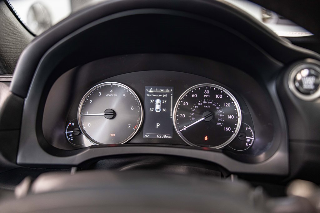 2024 LEXUS IS - Image 23