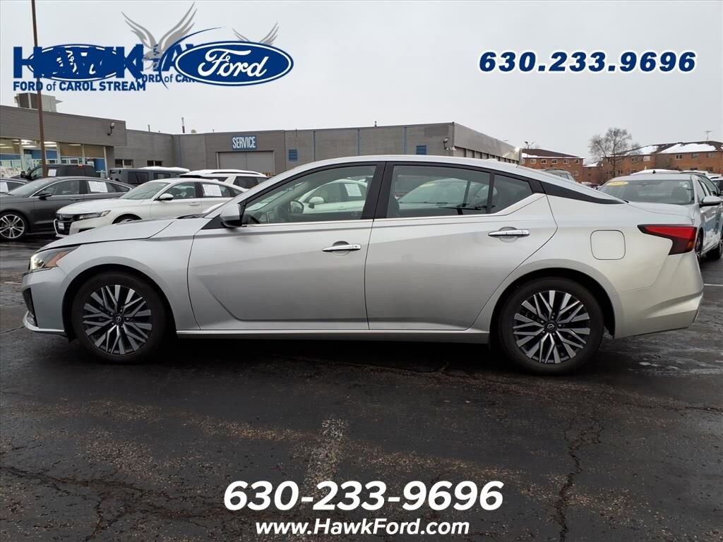 Used 2023 Nissan Altima 2.5 SV Sedan